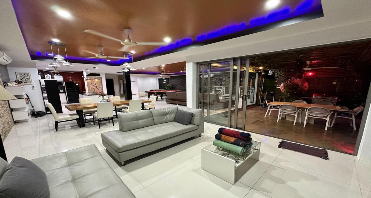 Villa Jacuzzi Seaview Villa شاطئ تشاوينغ المظهر الخارجي الصورة